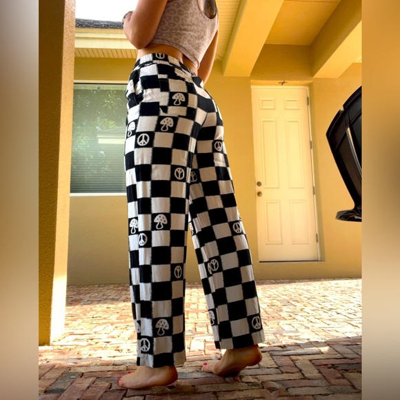 Trippy pants! Urban outfitters - Picture 3 of 3